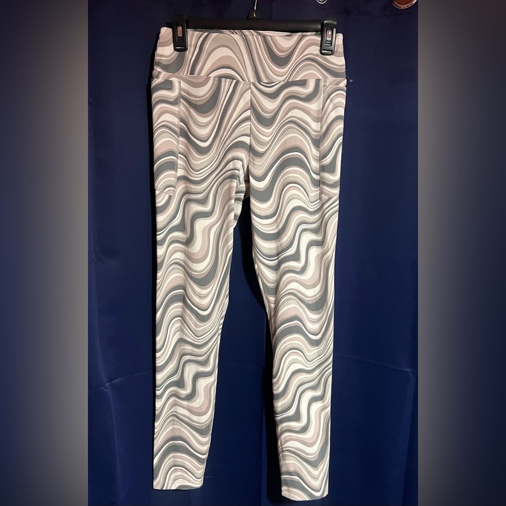 PINK Victoria's Secret Swirl Pattern Leggings - Gray and Cream